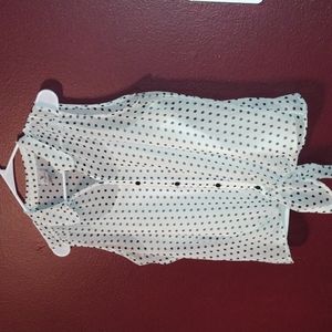 Women's sleeveless black polka dot blouse with Cami